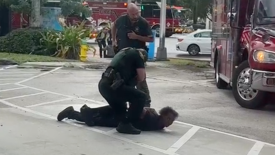 Woman arrested, person hospitalized after multi-vehicle crash, vehicle hits Deerfield Beach gas station — CBS Miami, Houston Real Estate news