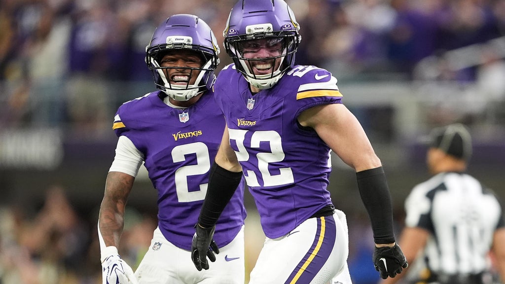 Vikings defense clamps down on Daniel Jones and the Colts for a 16-10 victory to stay undefeated — WCCO / CBS Minnesota, Houston Arts news