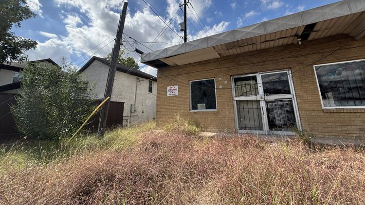 Houston considers rule to keep new gas stations away from homes and apartments — KHOU 11 (Houston), Houston Government news