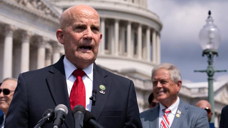 FBI arrests 17-year-old accused of plotting to assassinate a North Texas congressman — KHOU 11 (Houston), Houston Community news